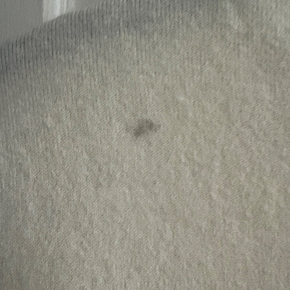 Simple Retro Ecru Embroidered Flowers Sweater, Size M - Picture 7 of 7